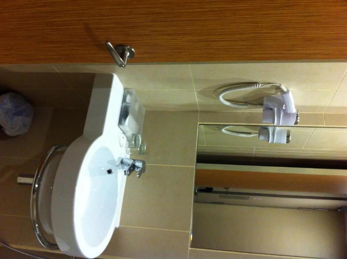Grand Sea View Hotel Da Nang 2*,