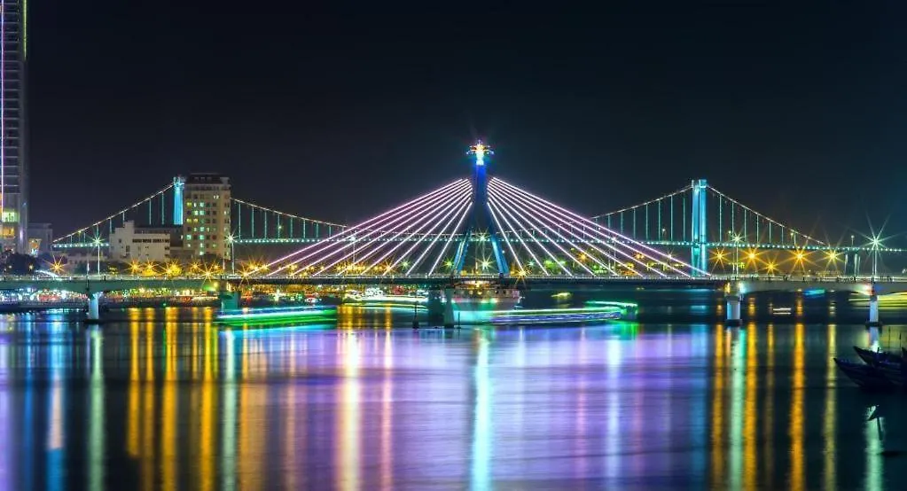 Grand Sea View Hotel Da Nang 2*,