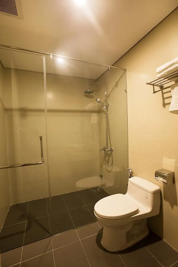 Grand Sea View Hotel Da Nang 2*,